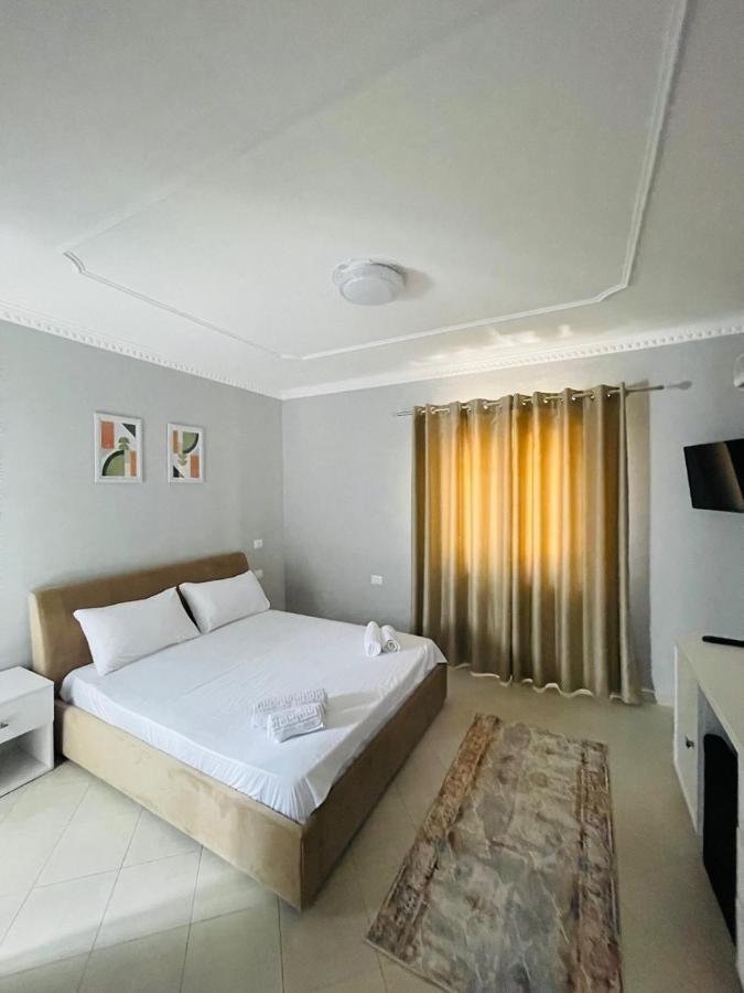 Hotel Villa Ferrari Tirana Exterior photo