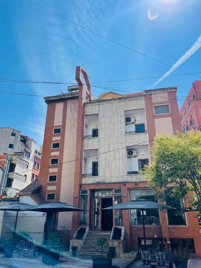 Hotel Villa Ferrari Tirana Exterior photo
